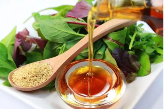 香油這些妙用你知道多少？別只拿來拌菜用！