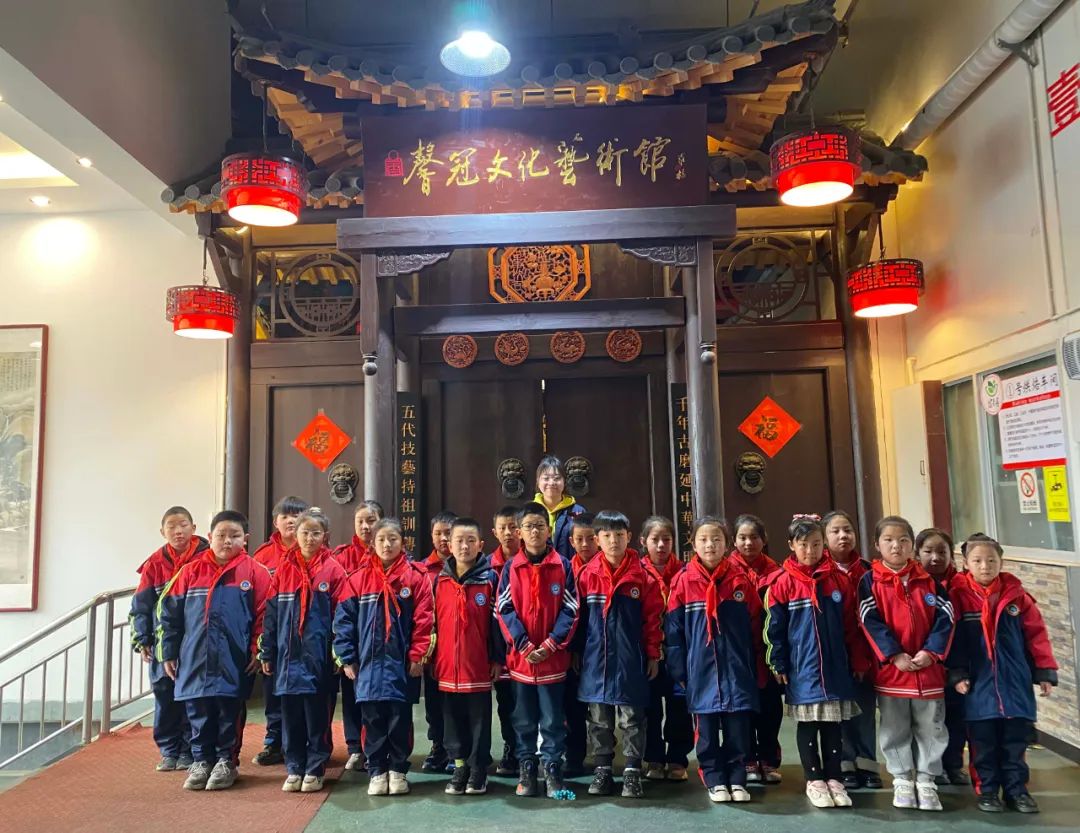 科普教育，薪火相傳